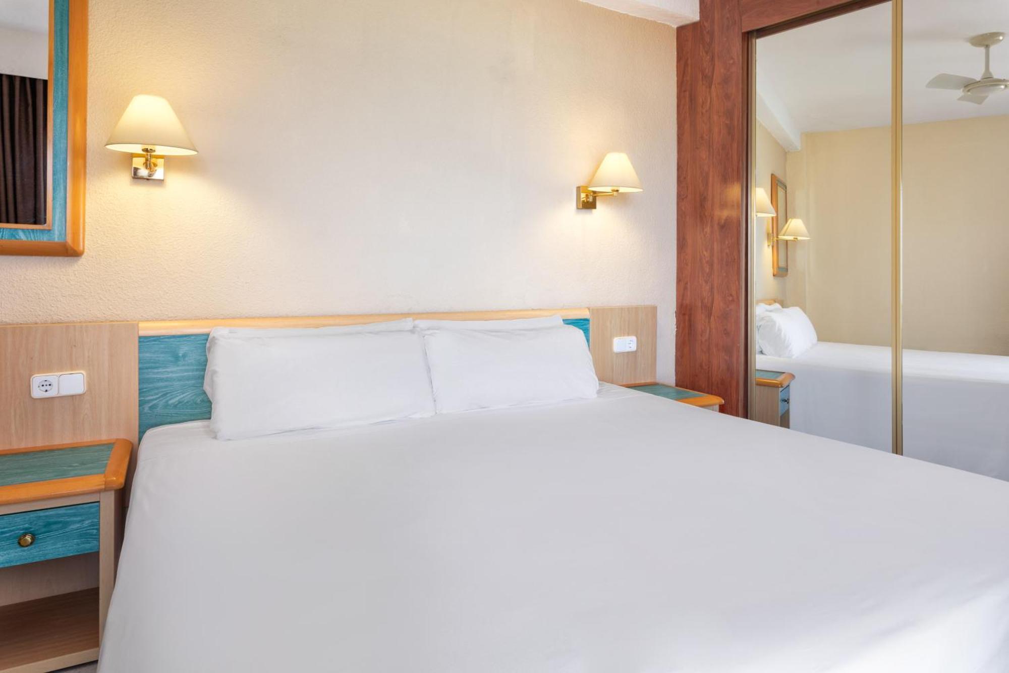 Sol Milanos Pingueinos Hotel Son Bou Kültér fotó