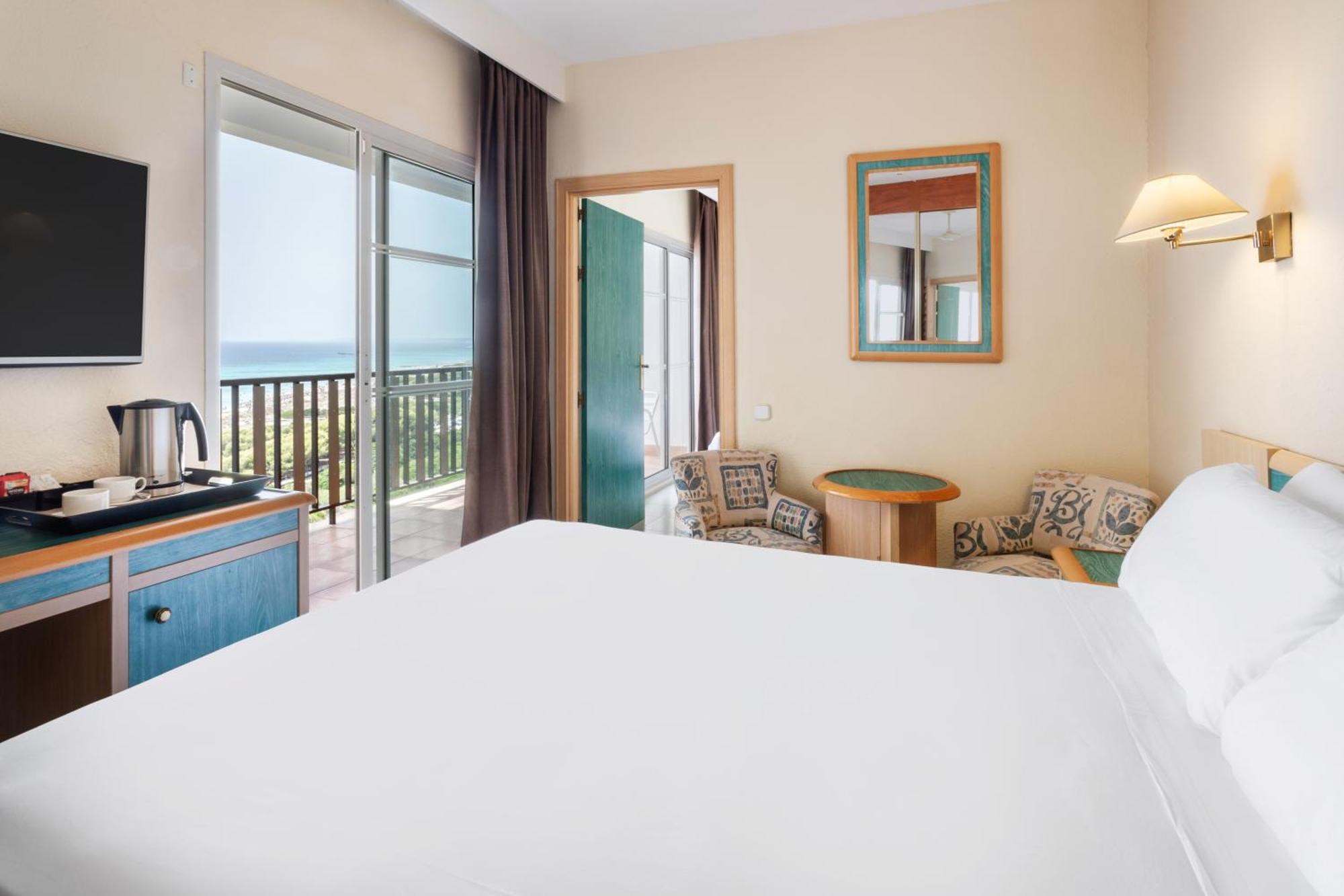 Sol Milanos Pingueinos Hotel Son Bou Kültér fotó